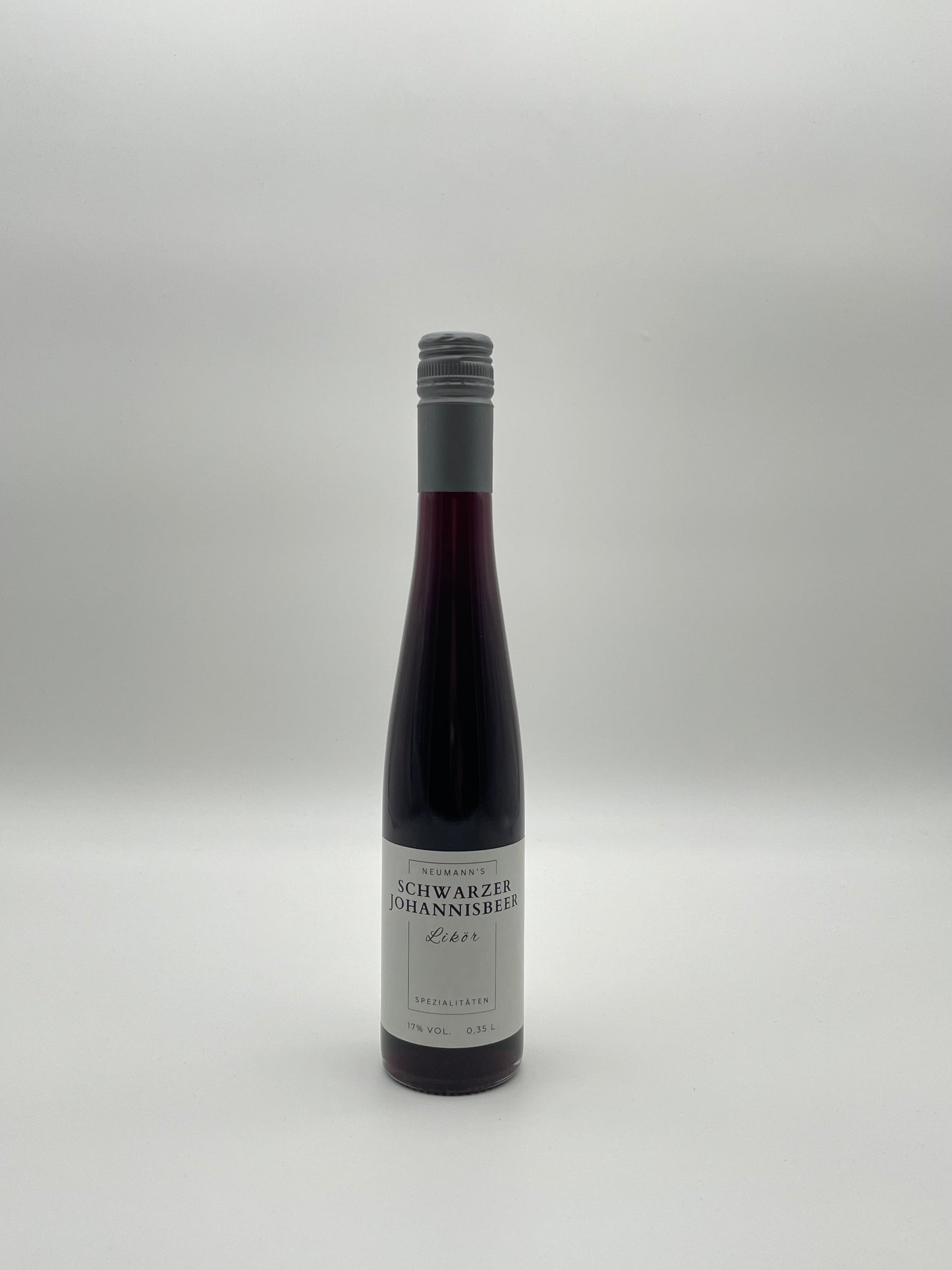 Schwarzer Johannisbeerlikör