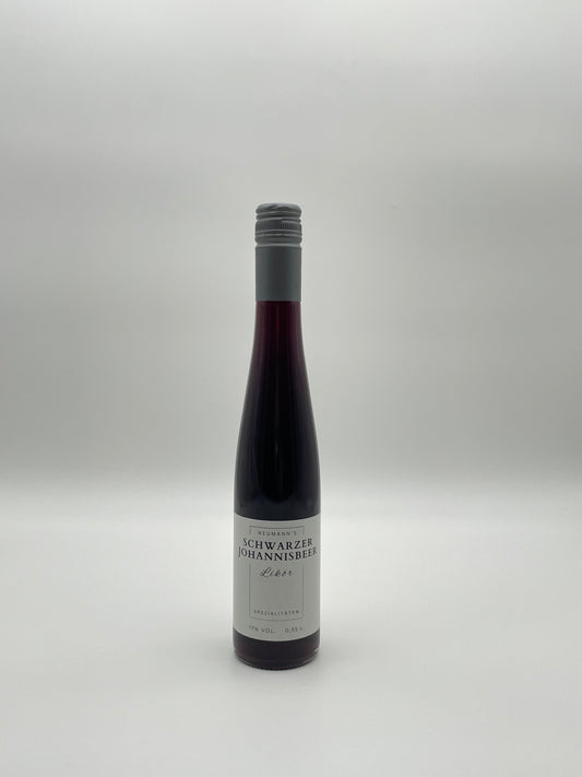 Schwarzer Johannisbeerlikör